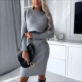 2pcs Suit Women’s Solid Stripe Long-sleeved Top And Tight