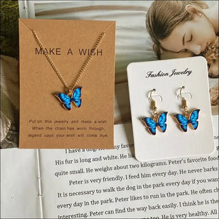 Fashion Women Necklace Korea Style New Butterfly Pendant Necklace Gift For Girl  Cute Lovely Neck Jewelry Wholesale Dropshipping K-AROLE