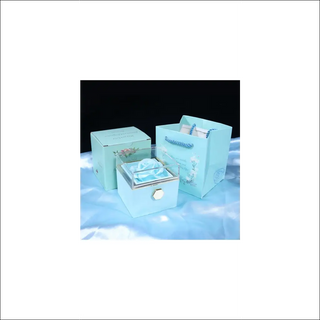 K-AROLE™️ Exquisite Rotating Rose Gift Box - Enchanting