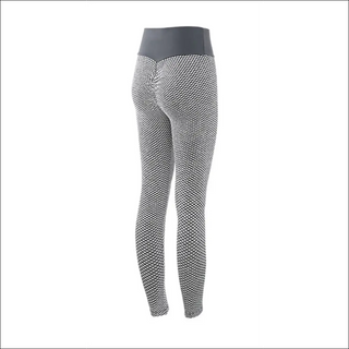 Stylish plaid leggings with high-waist design, breathable fabric, and seamless construction for women's active lifestyle. Ideal for fitness, yoga, and spring-summer outfits.